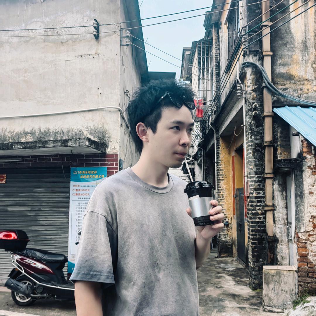 美女劍豪帶著肉來了