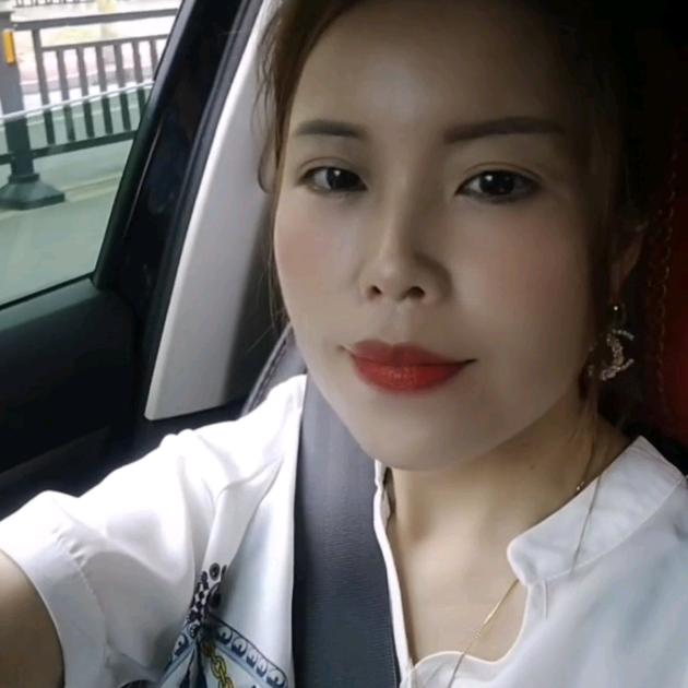 潮流穿搭