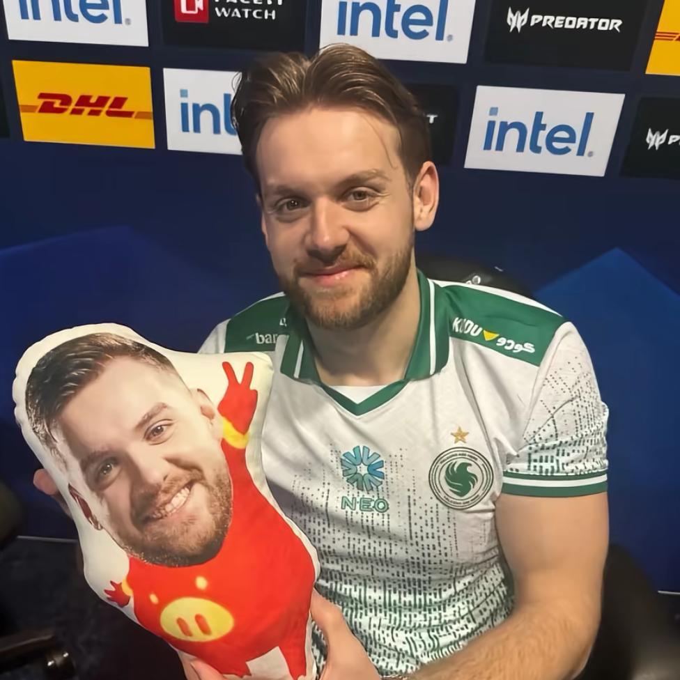 N1K0