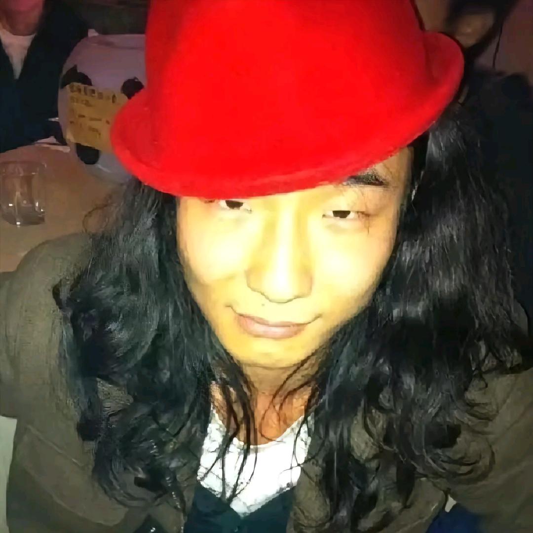 万能青年