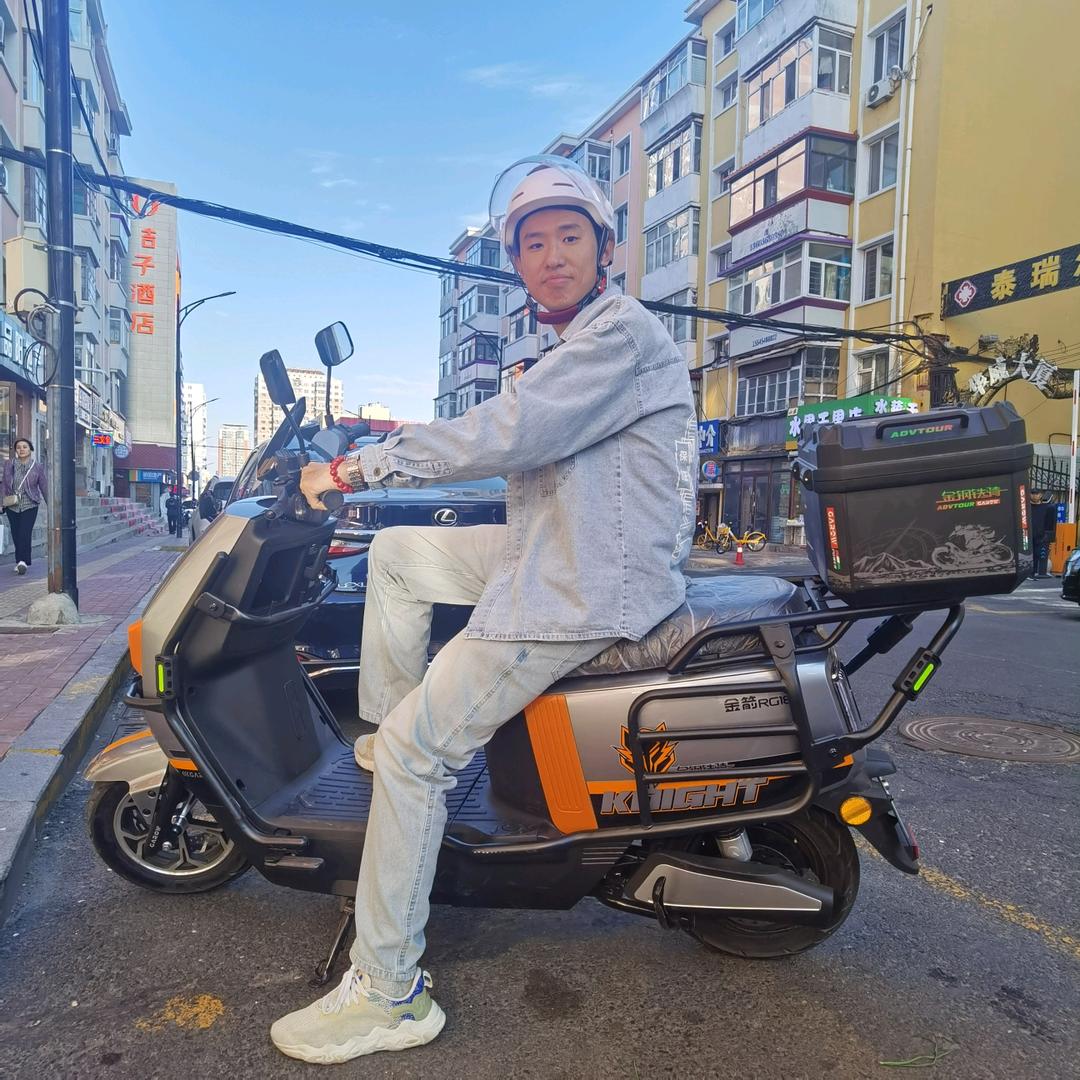 付禹豪《脚步》