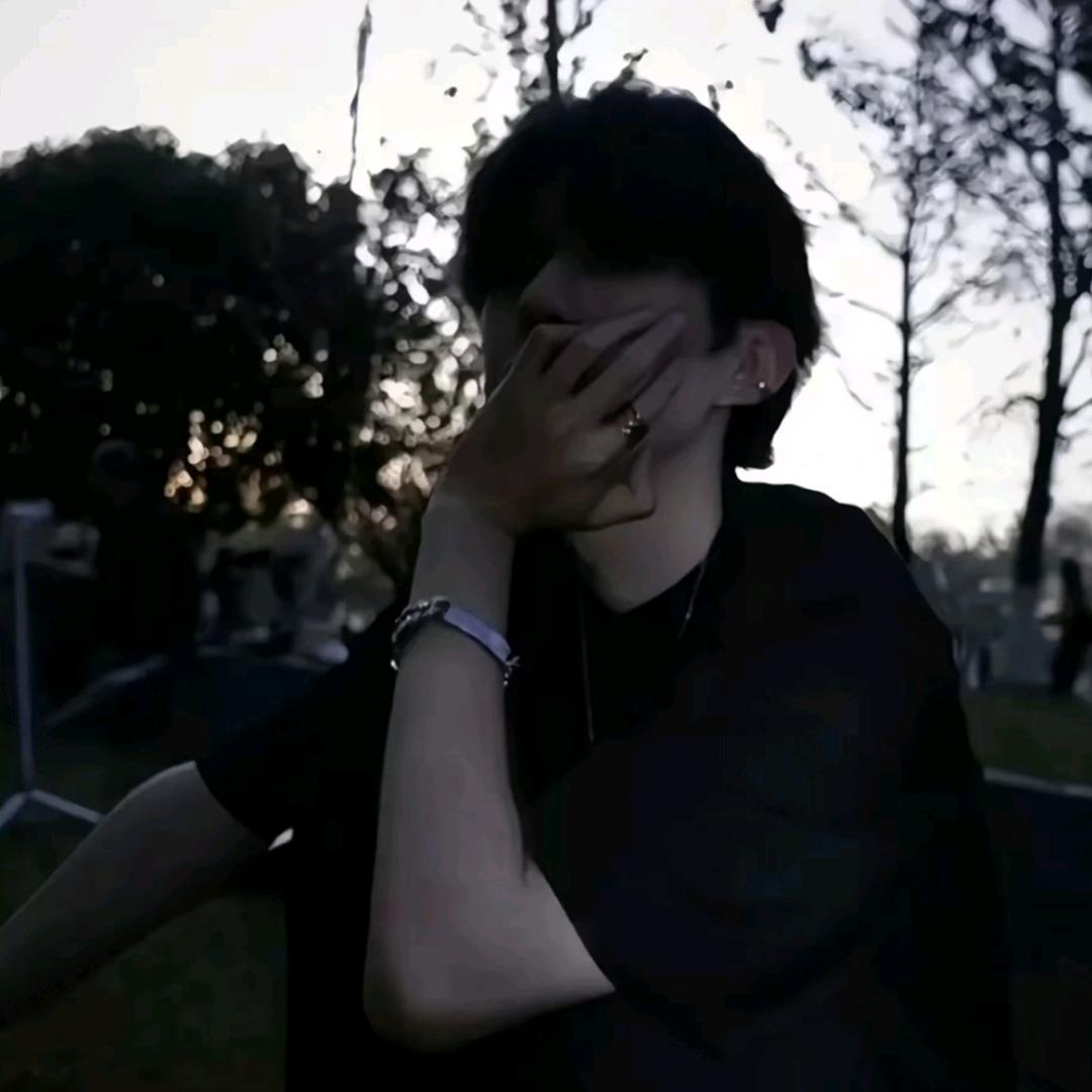 yy