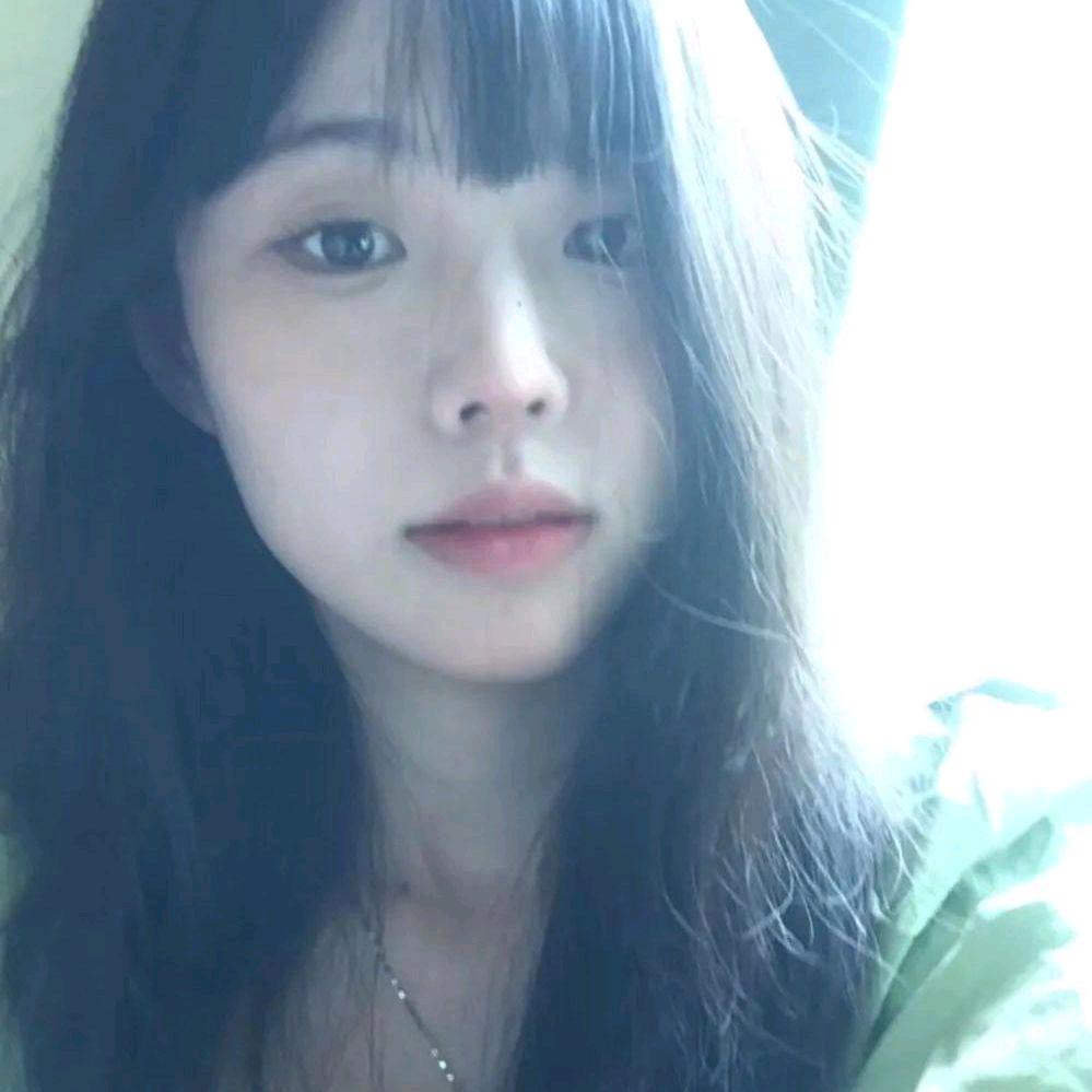 YUYU＾