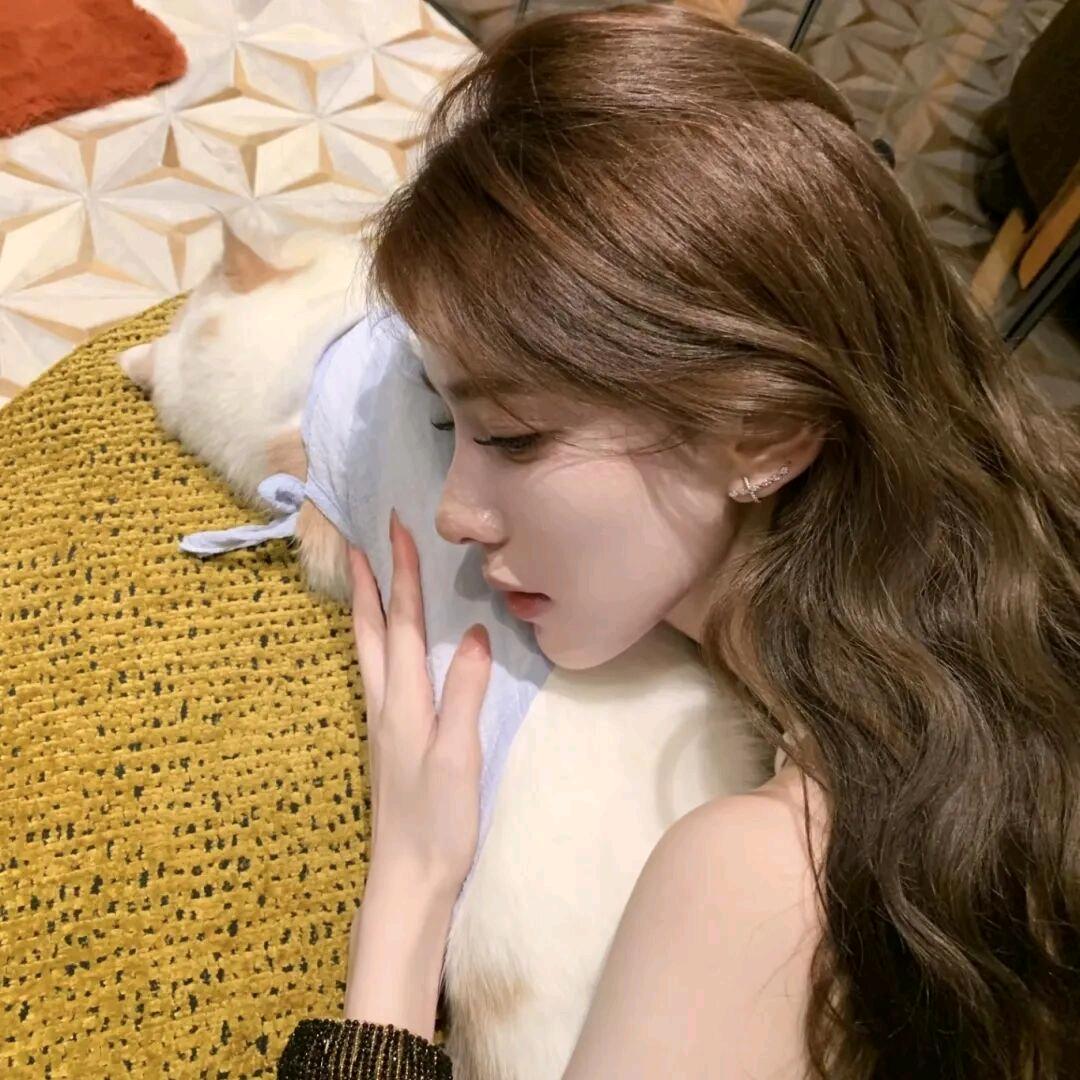 ॱଳॱ贝贝动筷⌯˃ ᵕ ˂⌯ಣ