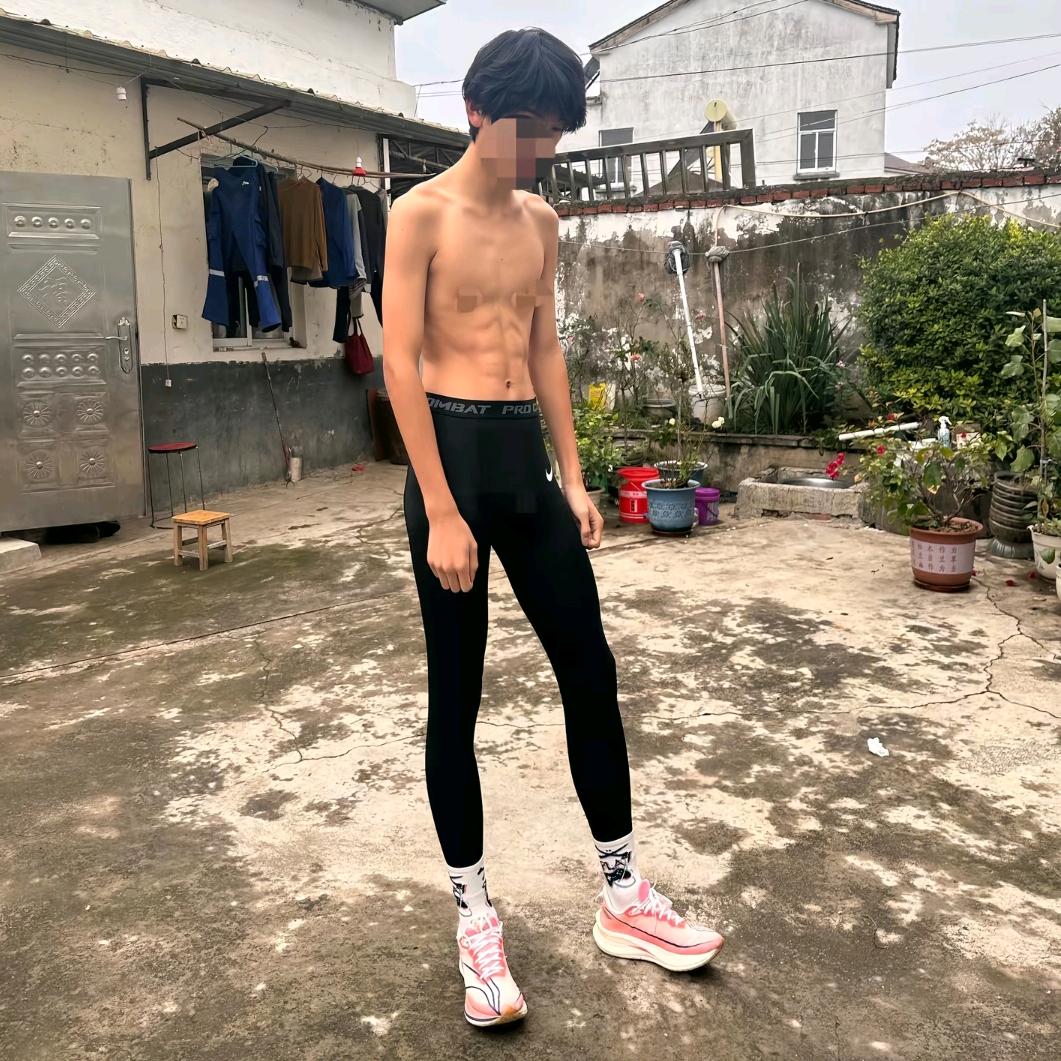 莱昂纳多  杨博宇