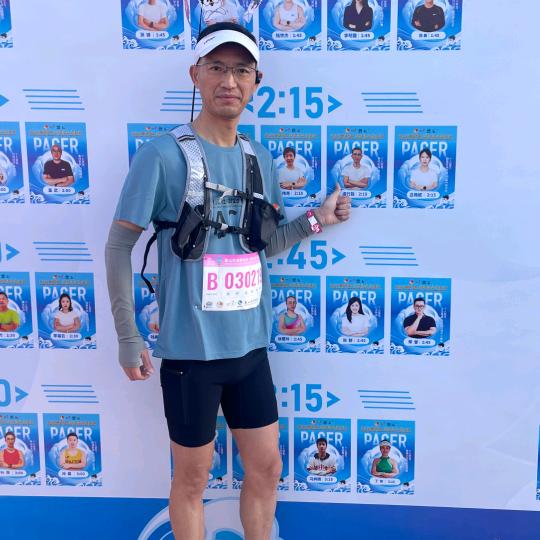 搞铸造模具的跑步人