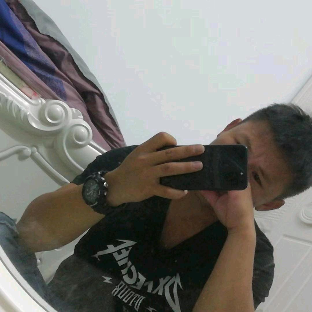 链究仔装修公司