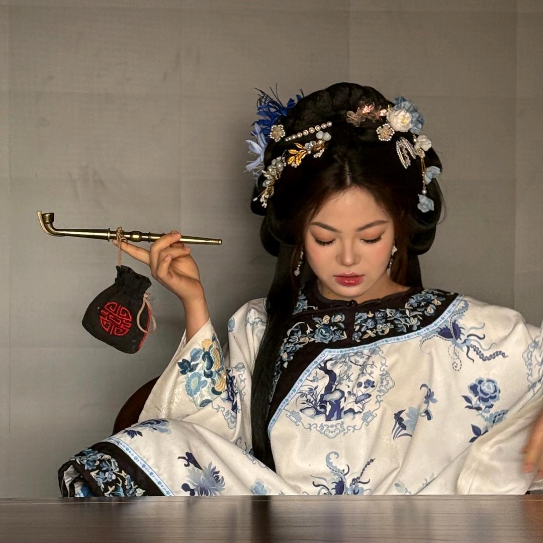 微甜化妆师｜霜降