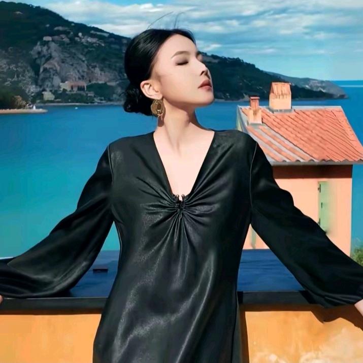 溶溶RONGRONG【时尚女装】