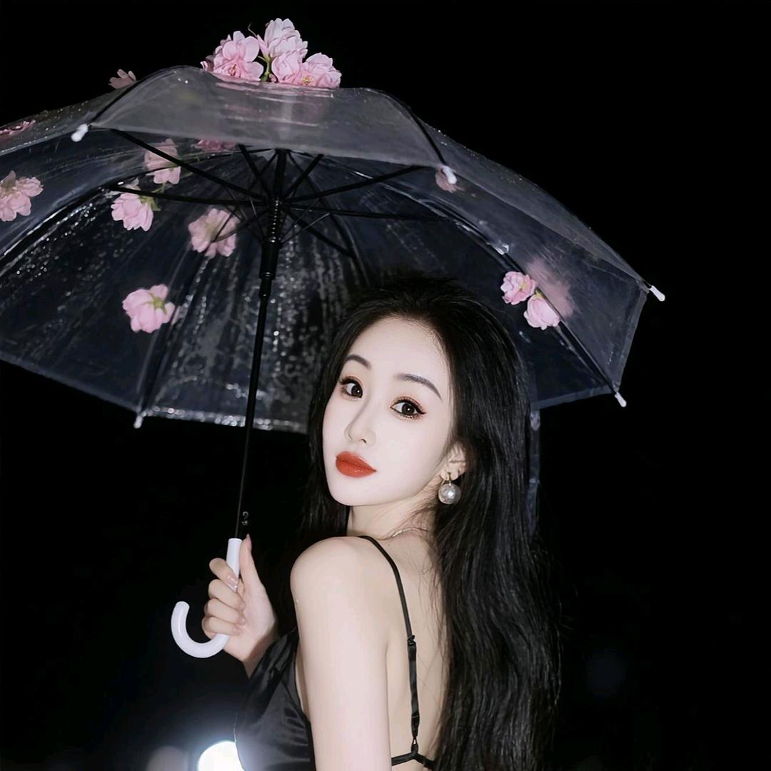 *^_^*肥哥家的🤔丑丑💋