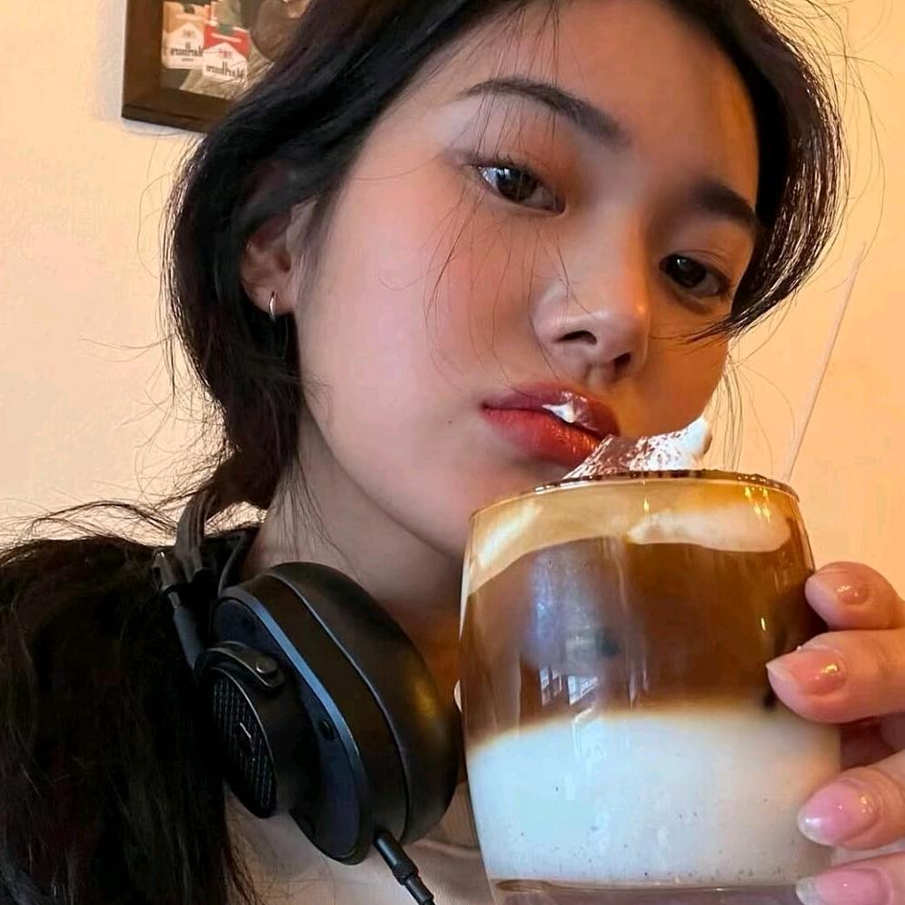 许许.