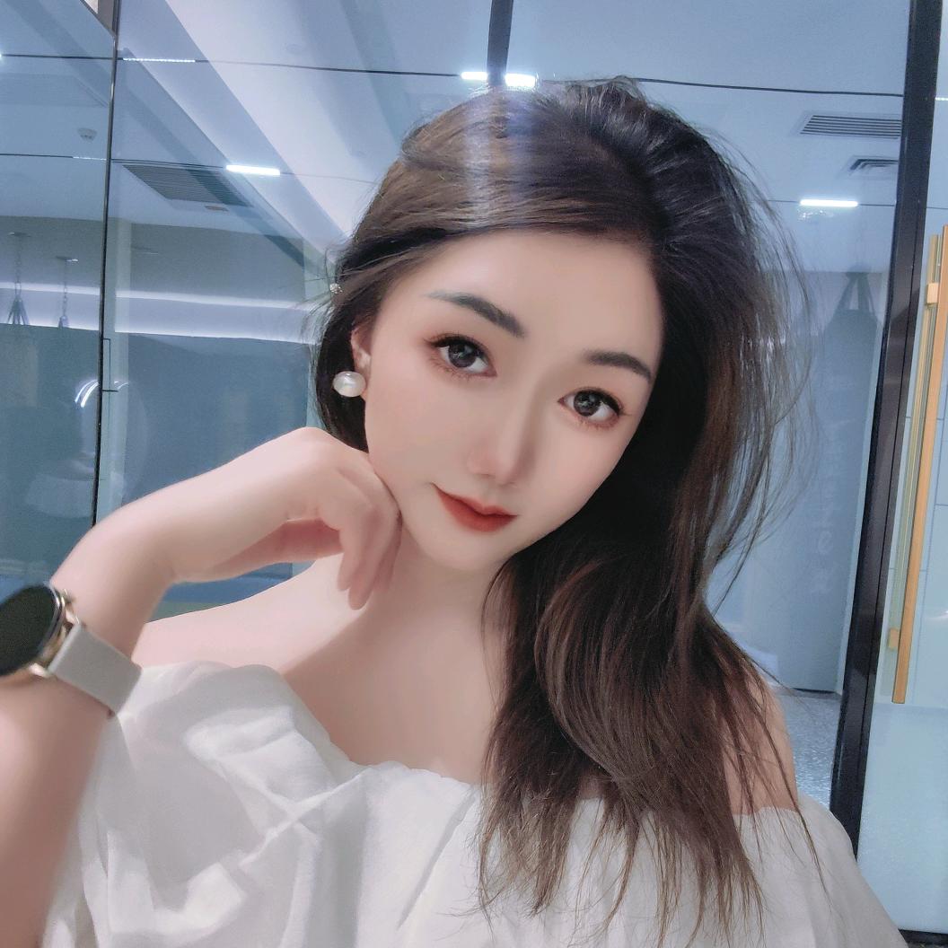罗杉杉（万达锦华健身房教练）