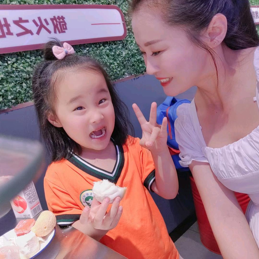 🍀董小点 🌹