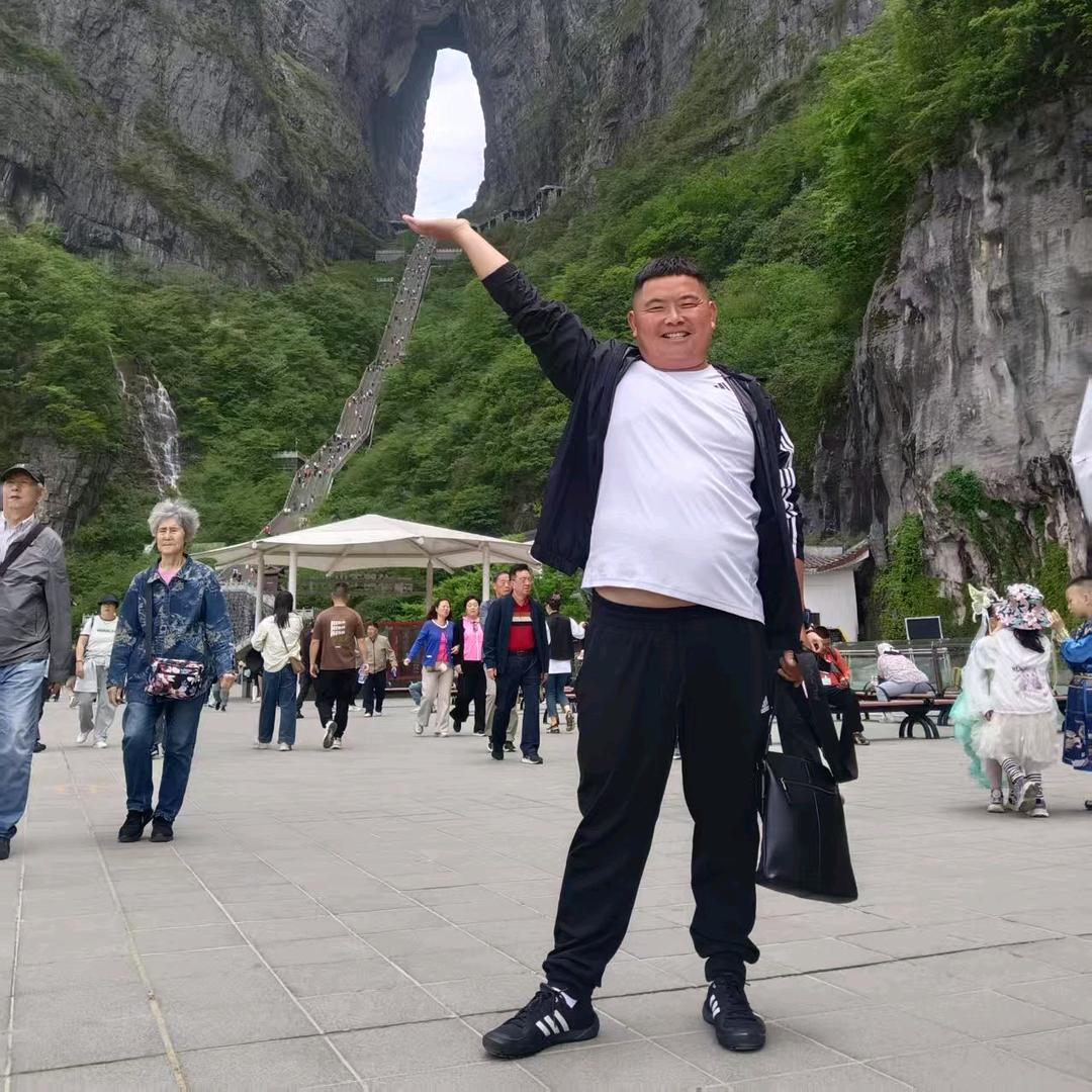 小胖草莓代收代发