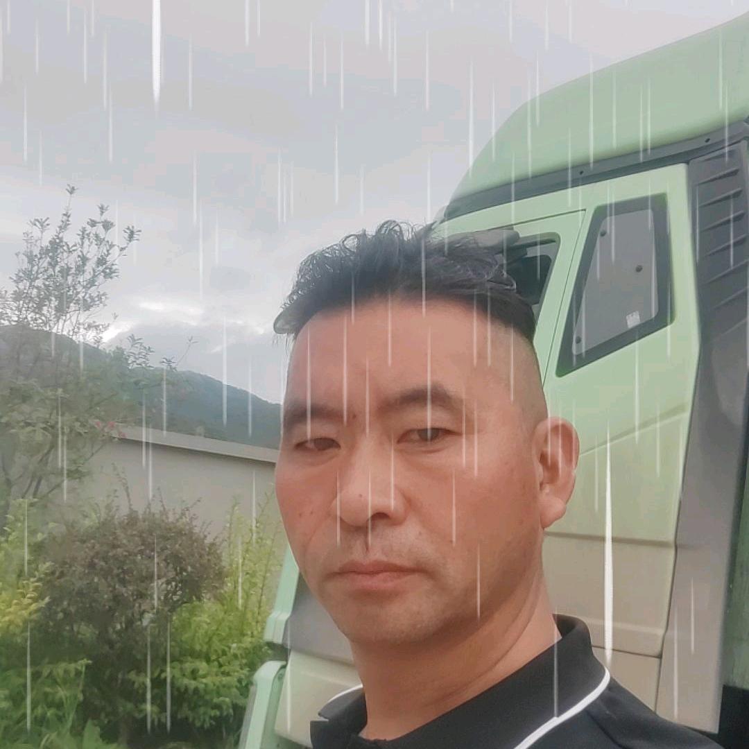 云南小哥（安总）