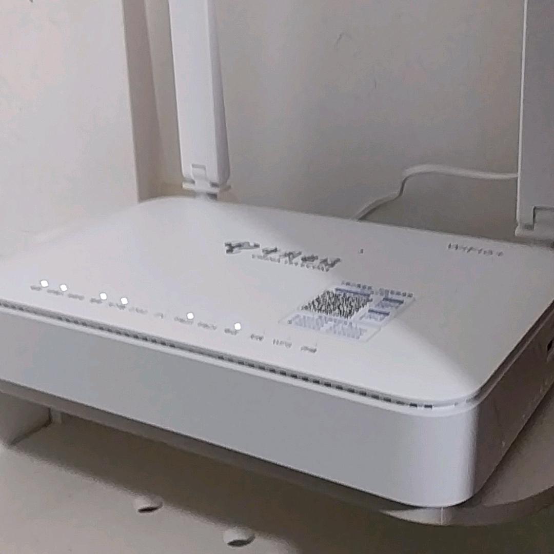華