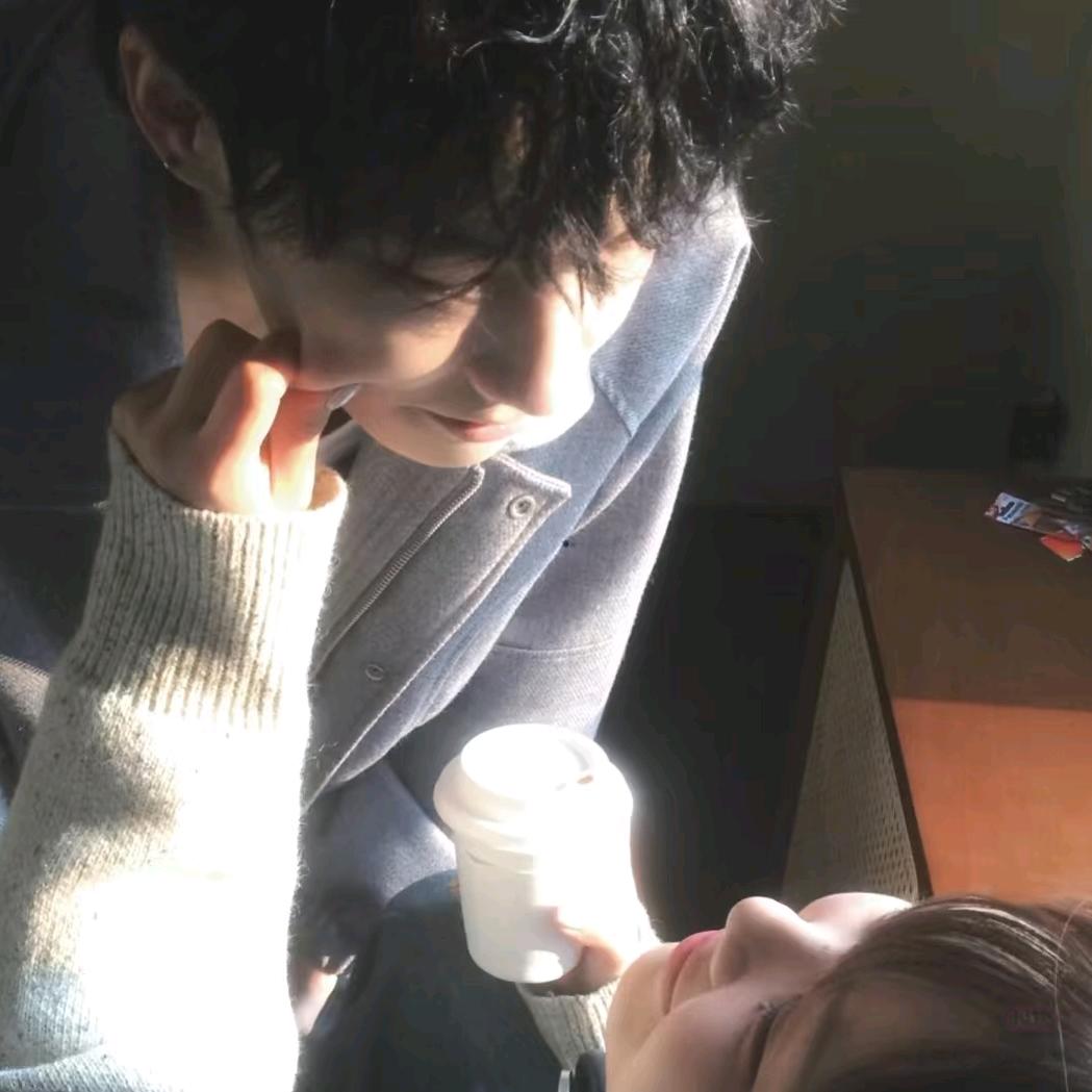 戬