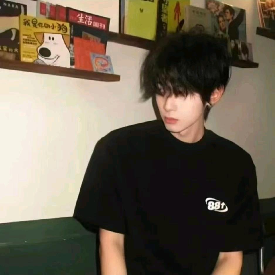 火炏炎焱燚
