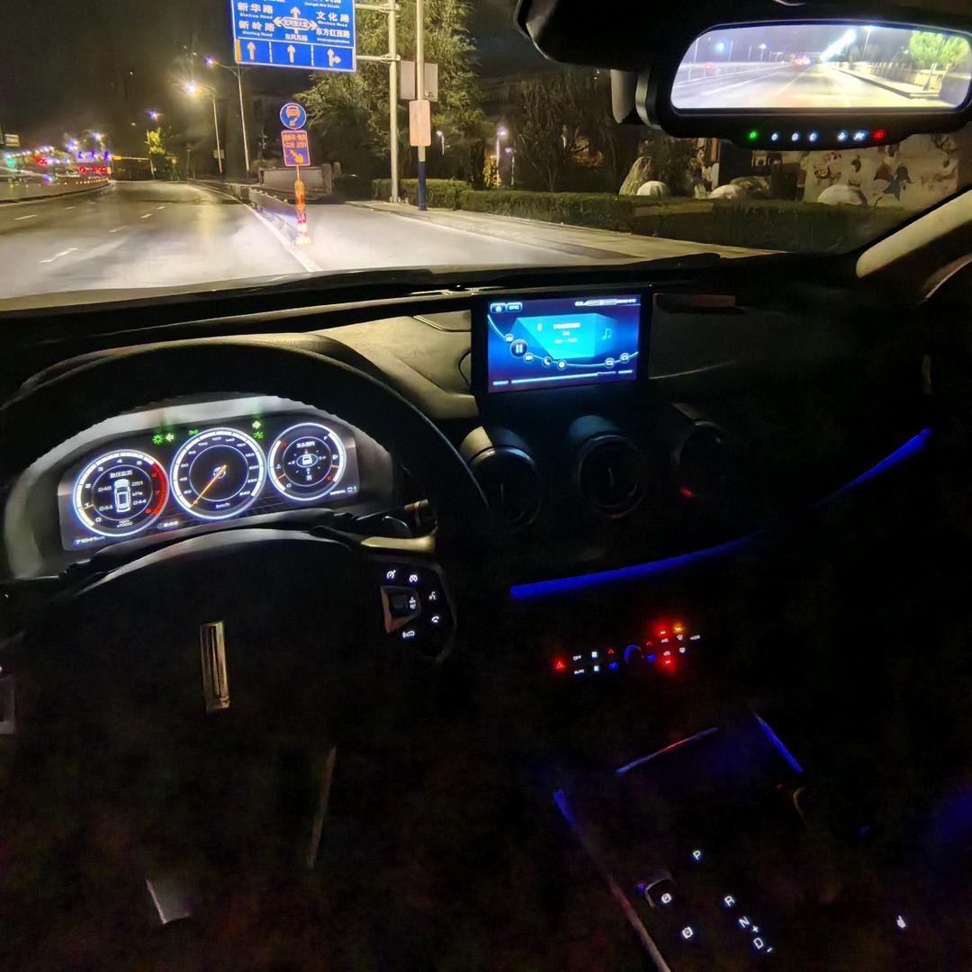 刘哇塞O(∩_∩)O