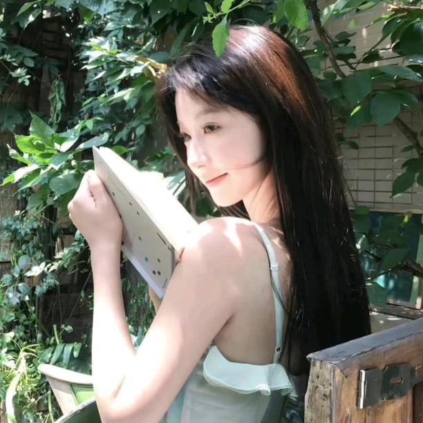 不想早起的火鸡面辣哭九杯果茶🕊☀️🍋