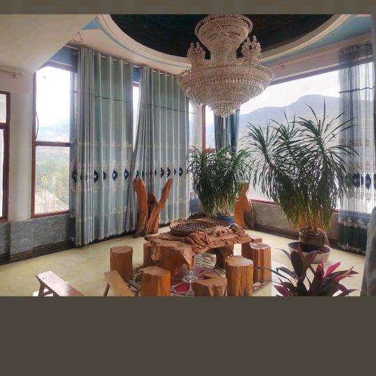 山水一程，别在相缝。