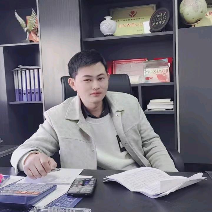 辉煌钢结构销售部