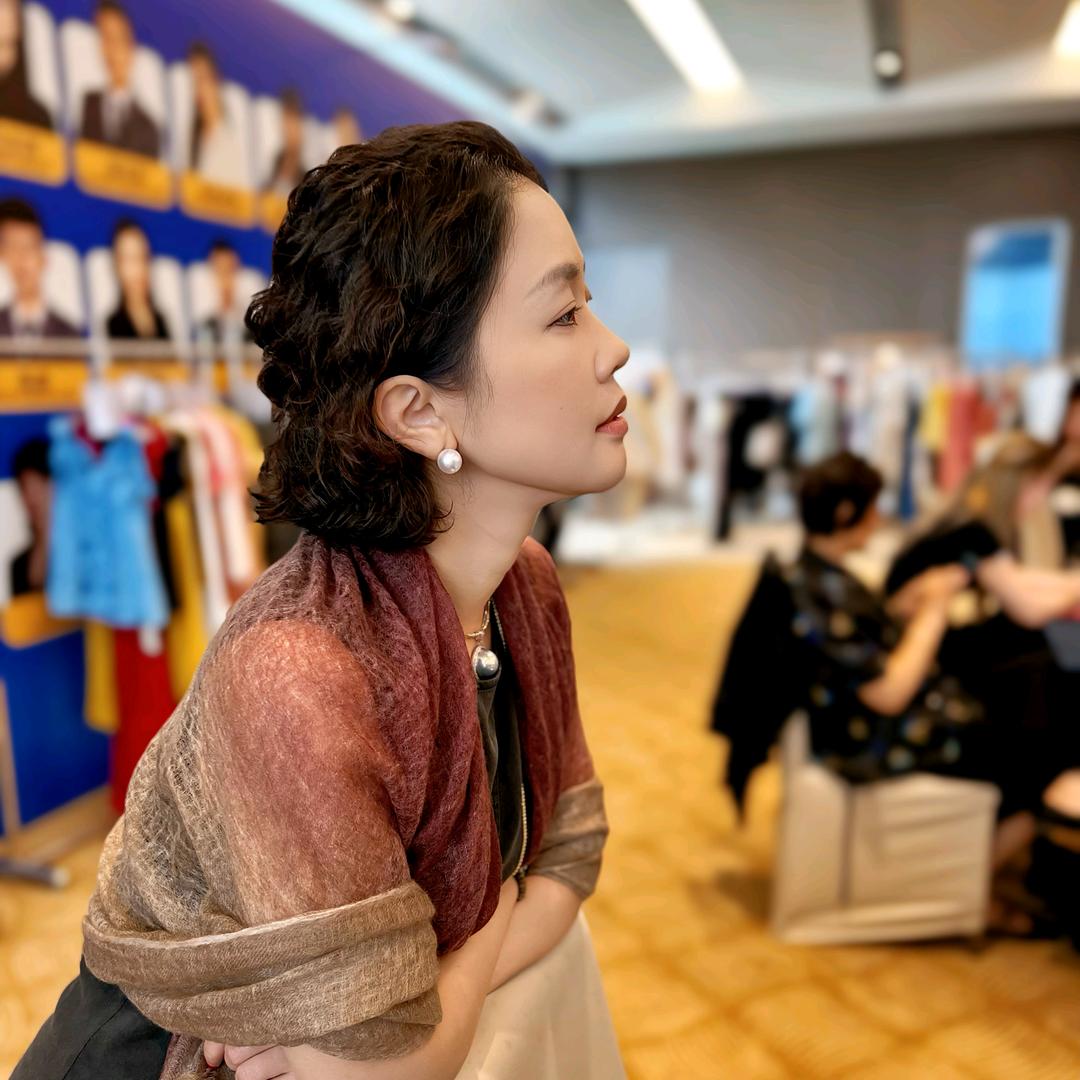 叭哒不惑女装