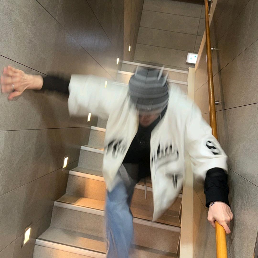 靠窗就要开窗