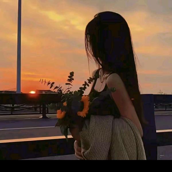 沉默🌻🌻
