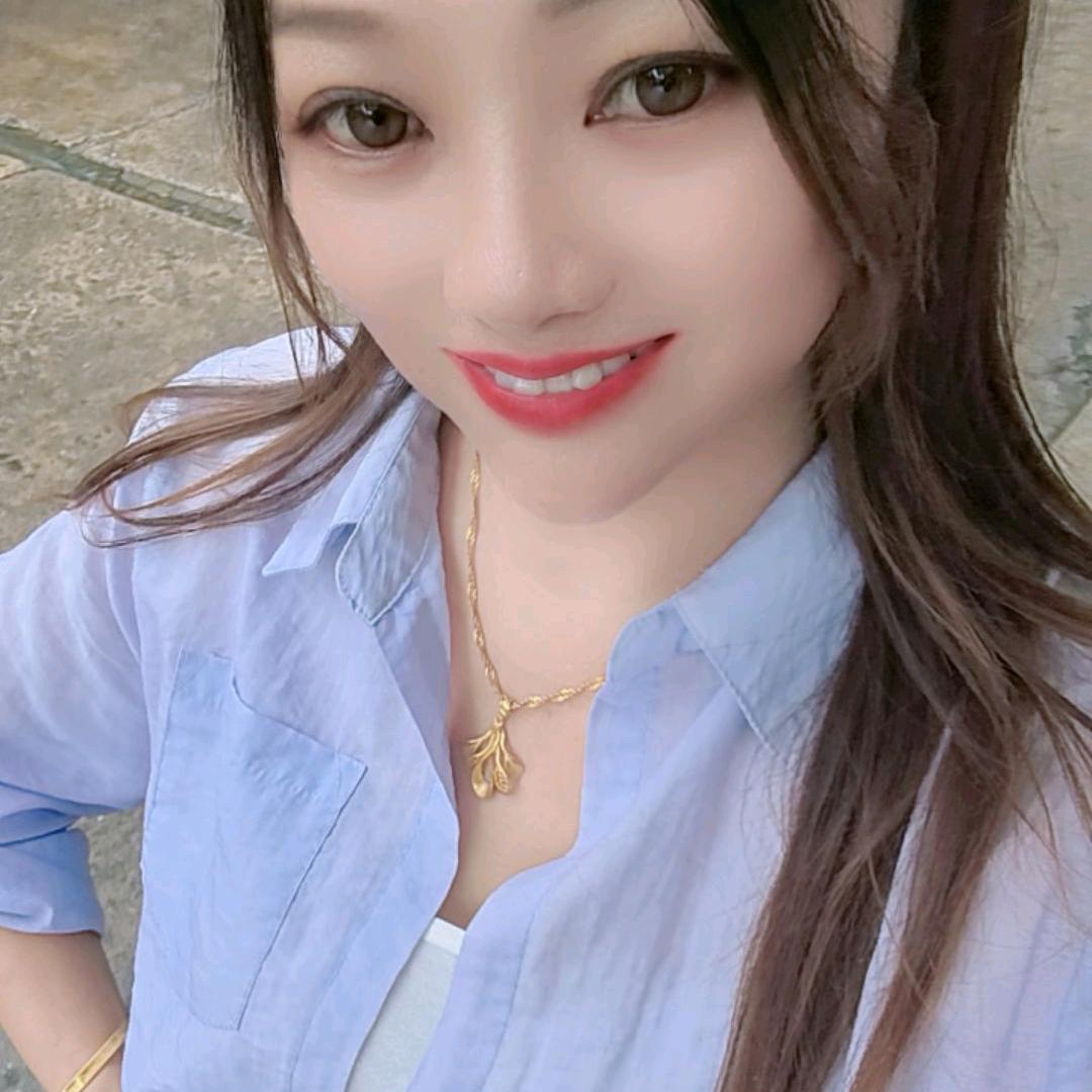 贵州兴义市 诚信布行 批发零售  郑红芳