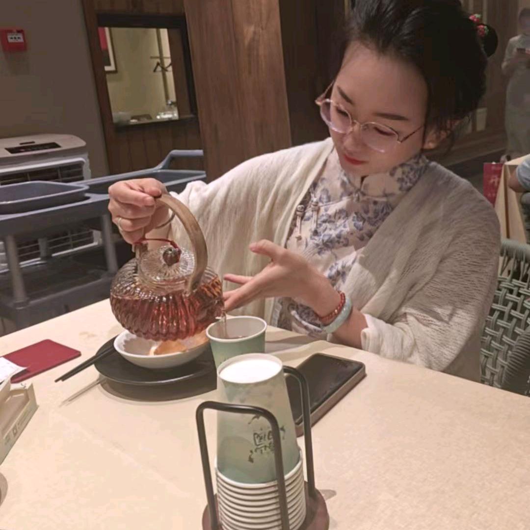郑小姐