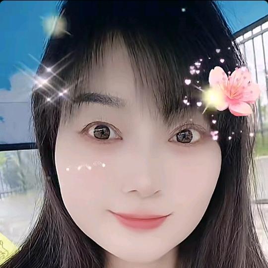 ღ᭄小晴儿💞