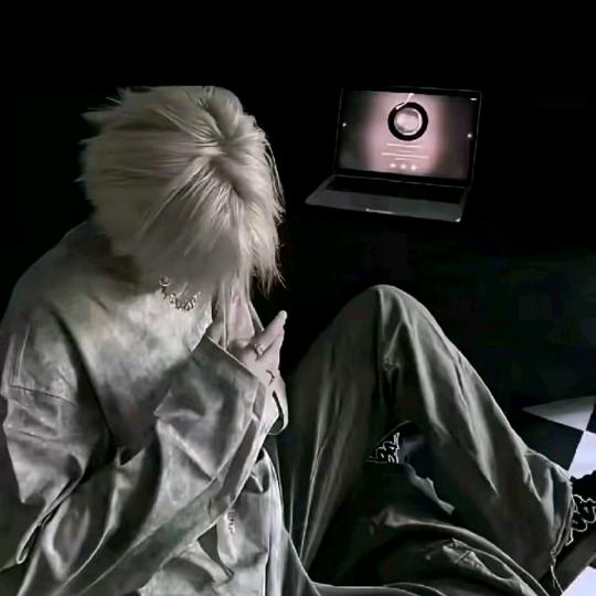 云坠🥀