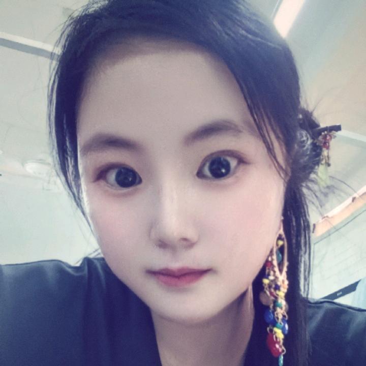 晏晏