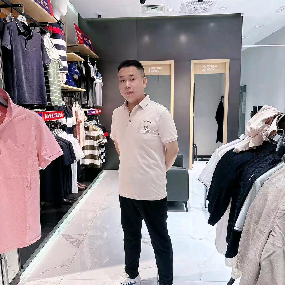 奥特曼专打小怪兽