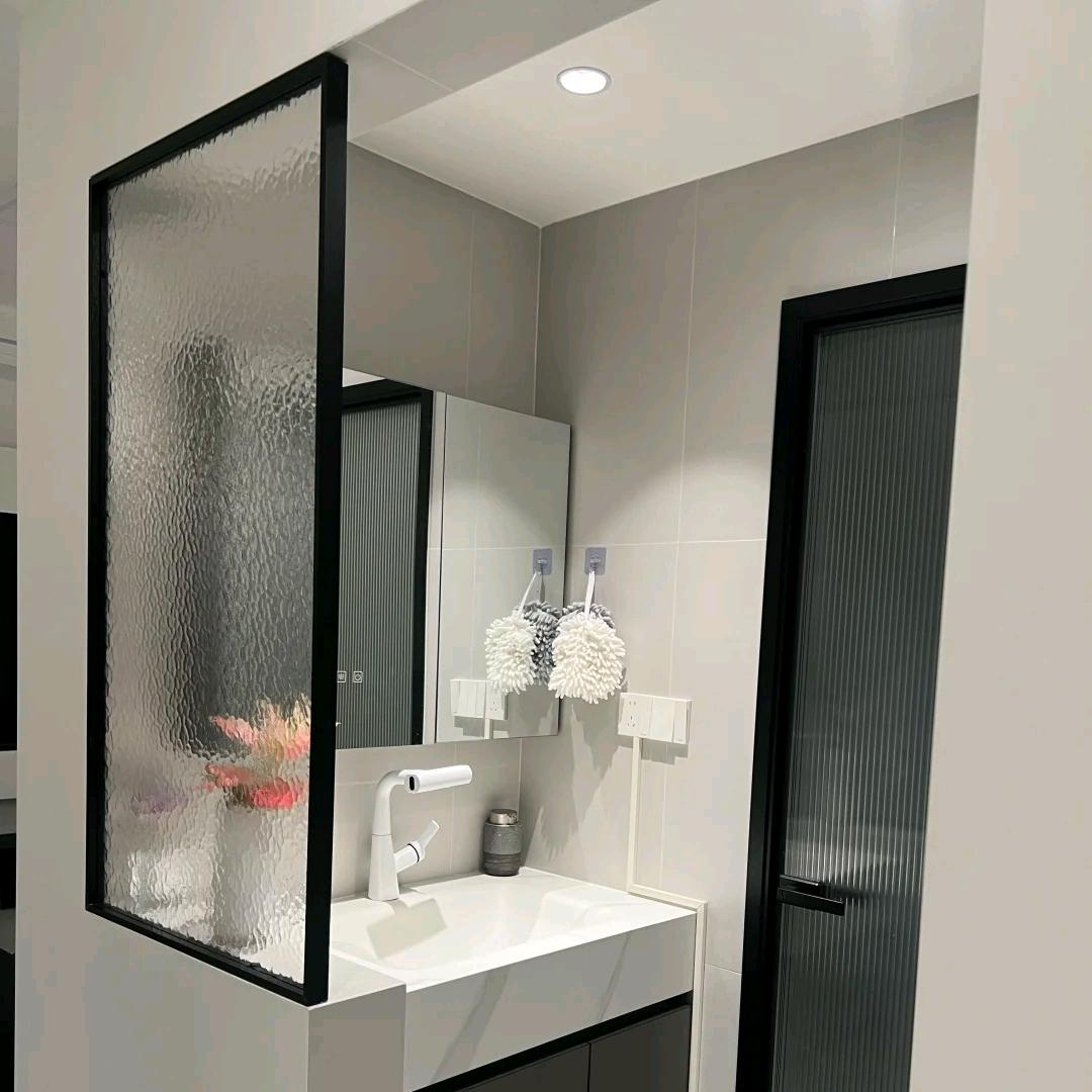 老三艺术玻璃屏风隔断