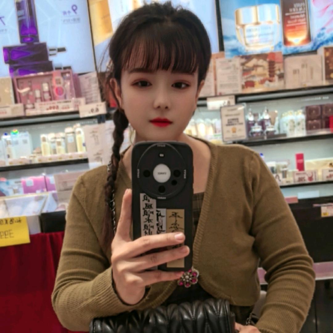 彤彤(单亲妈妈)