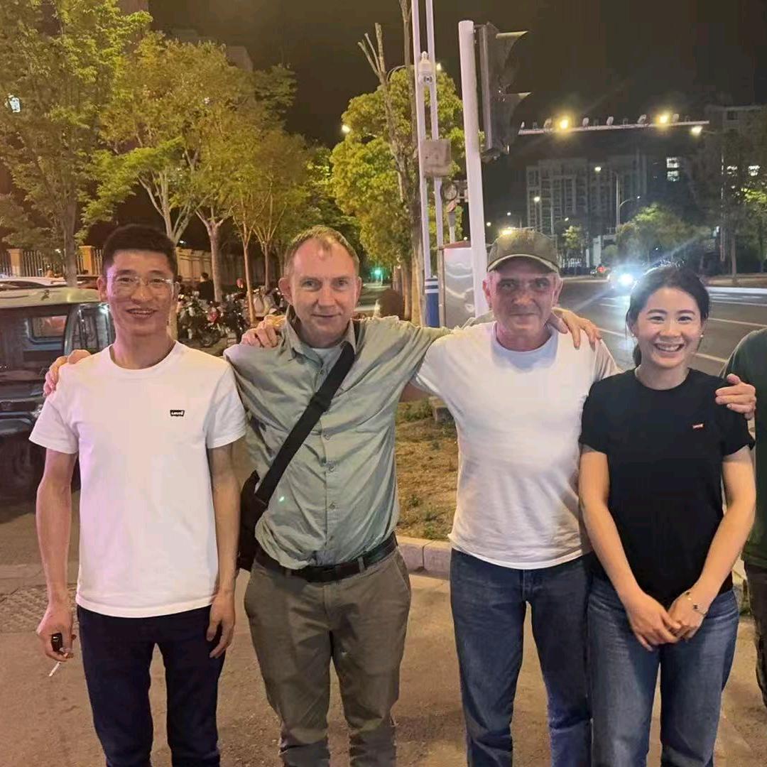 阿米达外贸吴德林