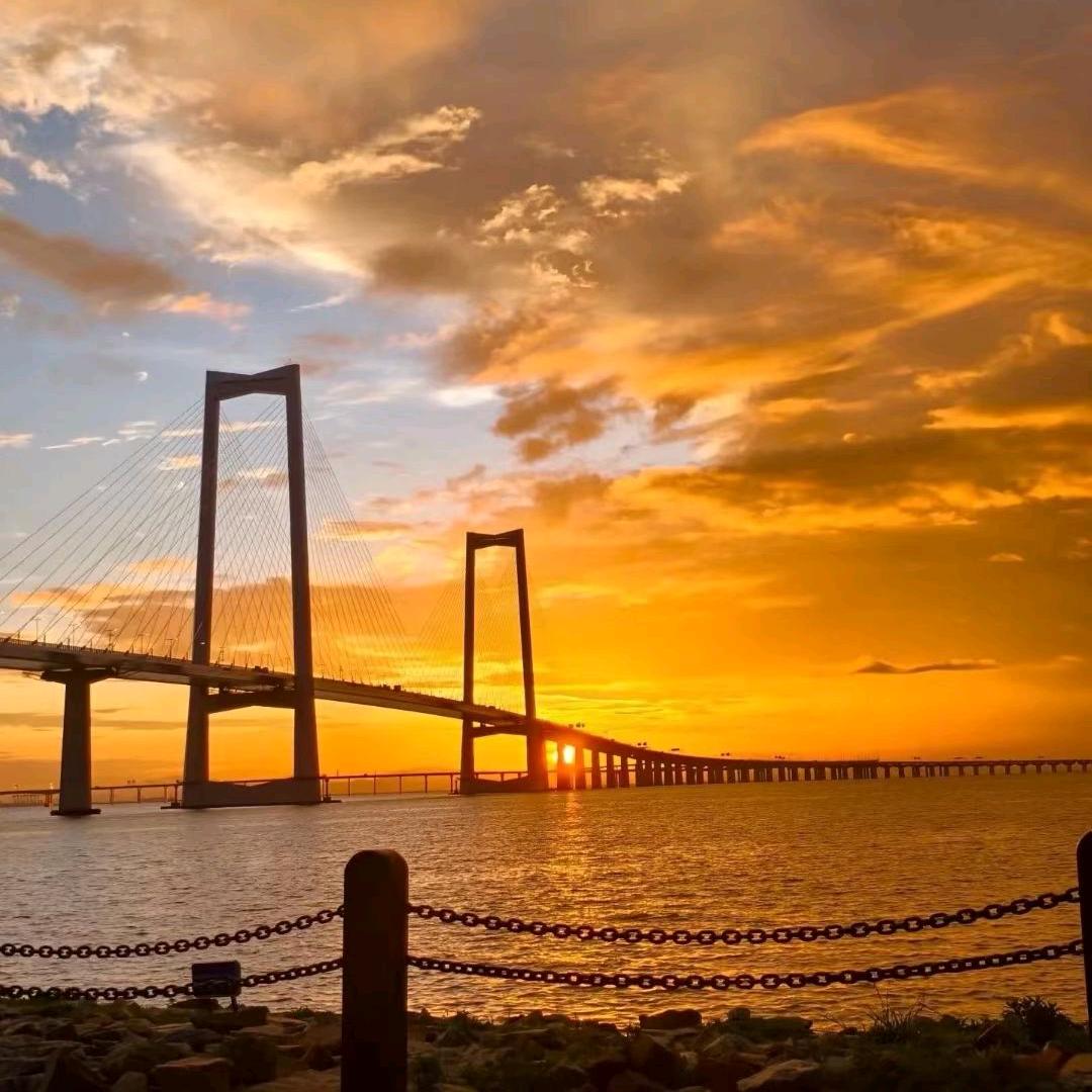 我们无法预知某个瞬间的价值直到它成为回忆