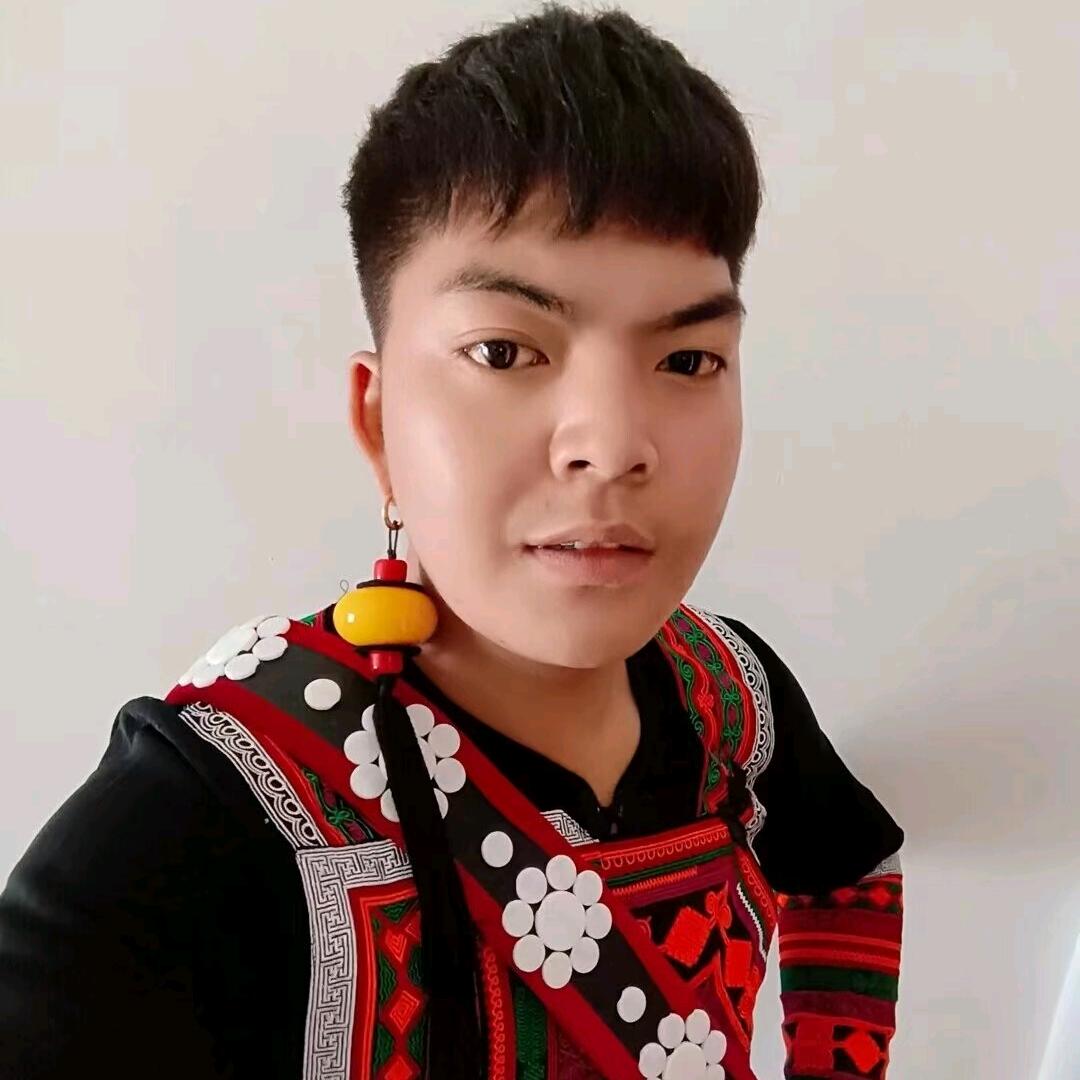 彝家阿翔