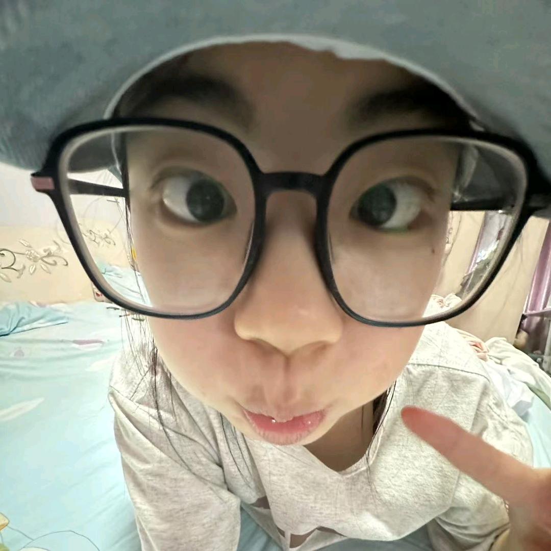 @栗子小姐姐