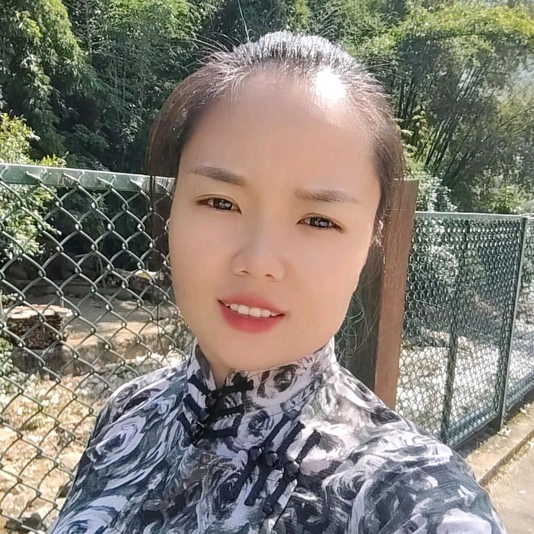 哈尼-玉英