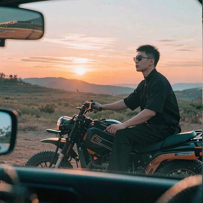 丞纳德       ╭╯