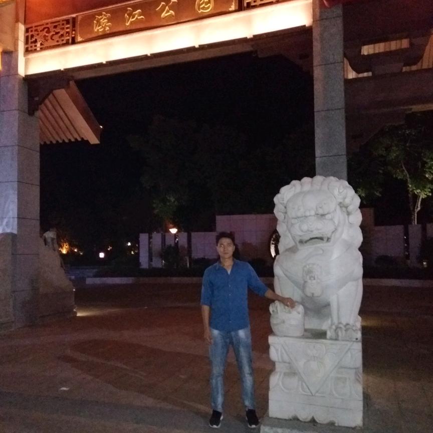汇海范小双