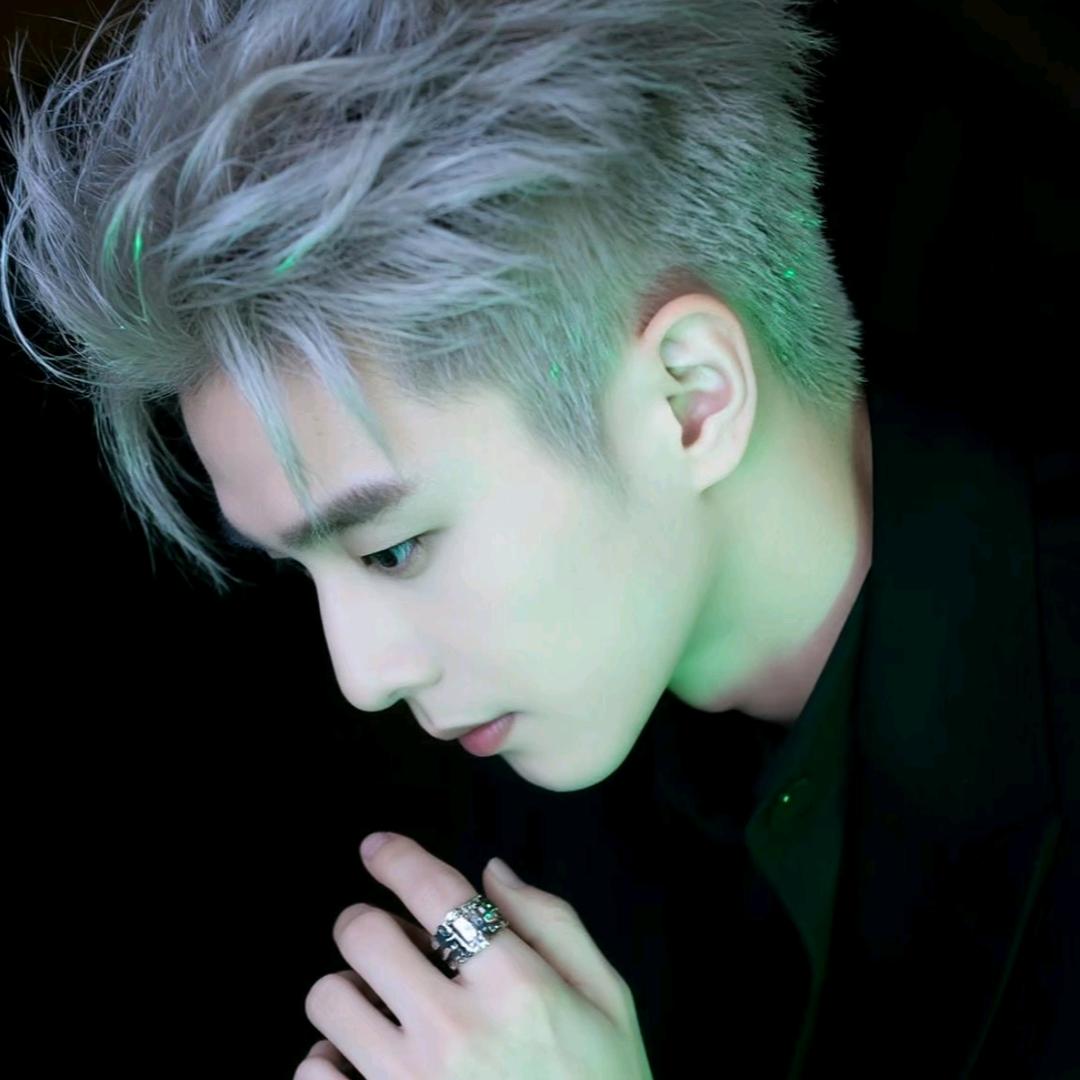 : ʚ过ᥫᩣ路人ᥫ