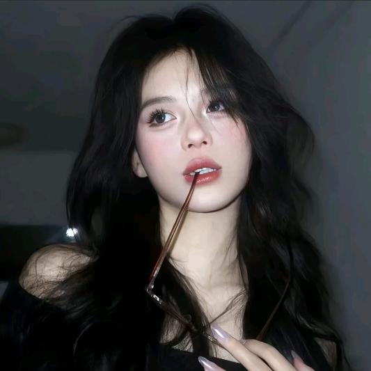 吃鸡爪不吐骨头