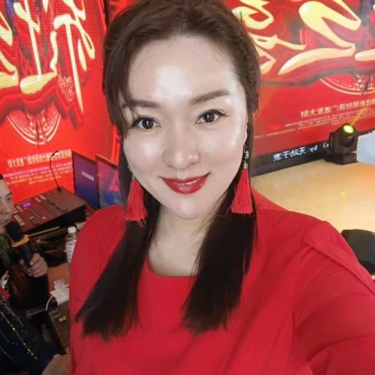 婚礼主持人刘婷