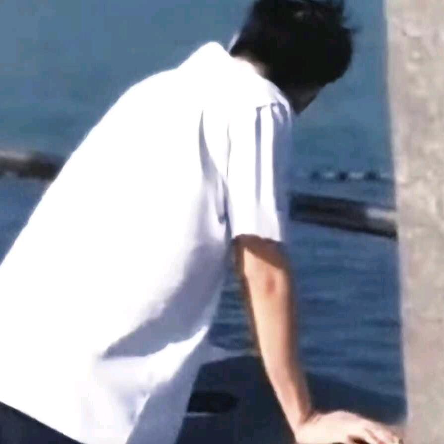 小江超乖