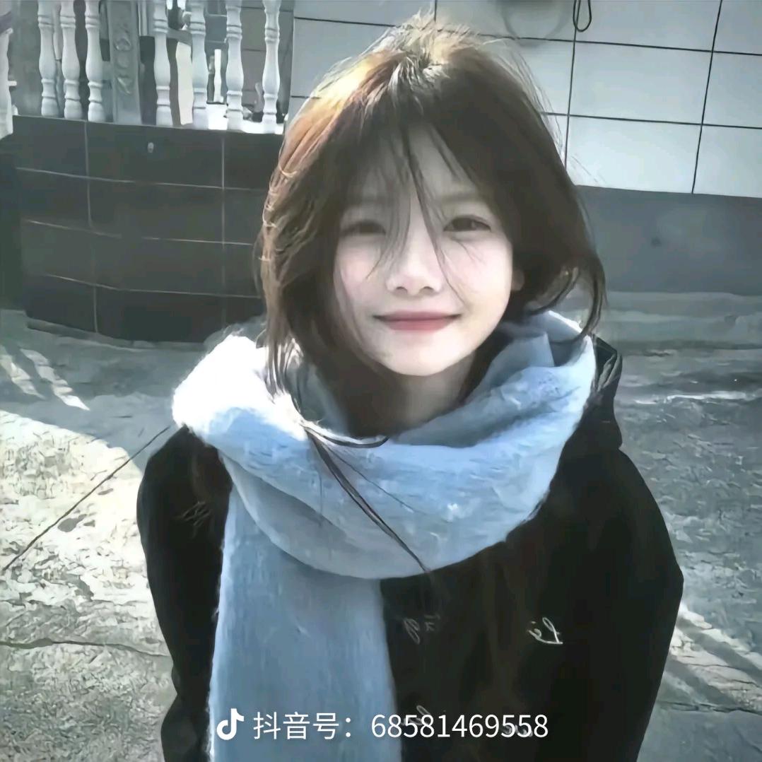 🐷爱吃🍓的小盆友🍧