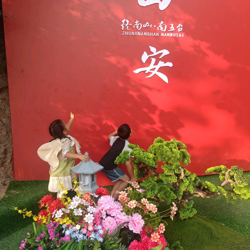 🌹🌹ε(沐ε(´∀｀●)з